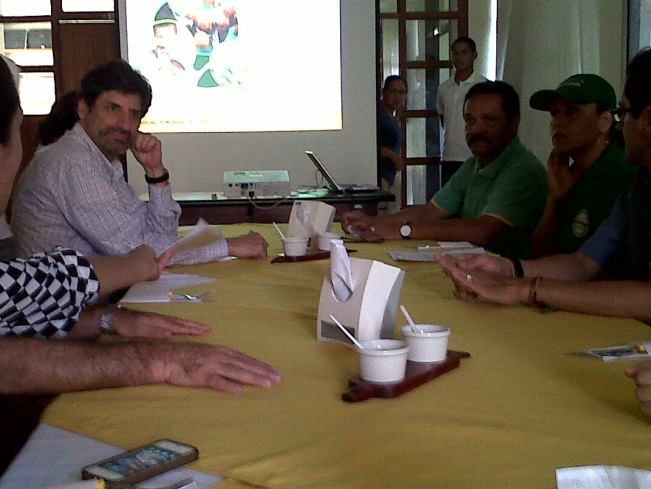 Visita del Ministro del Medio Ambiente y desarrollo sostenible a la ciudad de Leticia Visita del Ministro del Medio Ambiente y desarrollo sostenible a la ciudad de Leticia